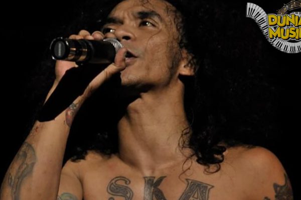 Kaka Slank, Sosok Akhadi Wira Satriaji yang Liar dan Jujur!