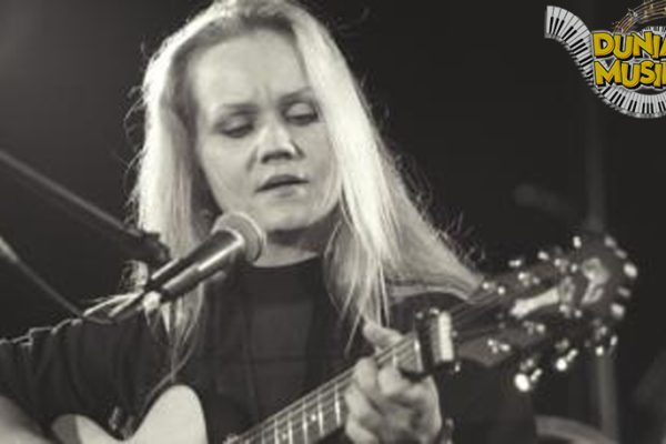 Mengenal Eva Cassidy, Penyanyi dengan Sentuhan Magis! Mengenal Eva Cassidy, Penyanyi dengan Sentuhan Magis!