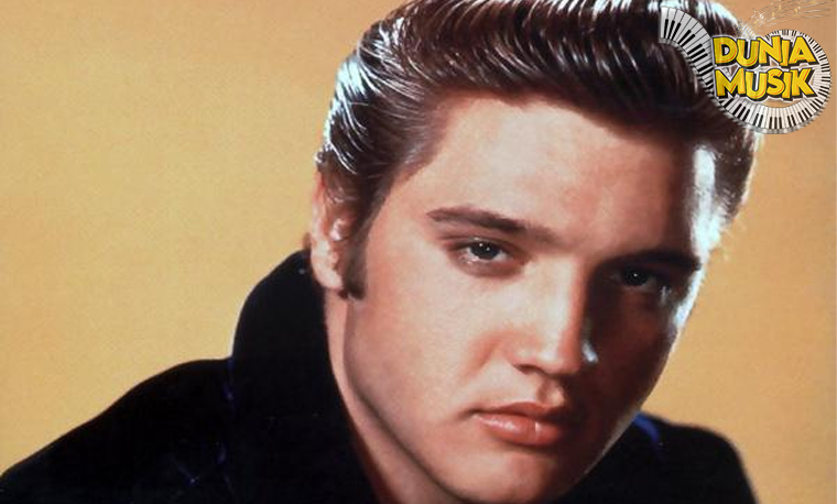 Elvis Presley Ikon Musik yang Tetap Hidup di Setiap Nada!