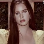 Lana Del Rey Penyanyi Misterius yang Bikin Musik Jadi Puisi!