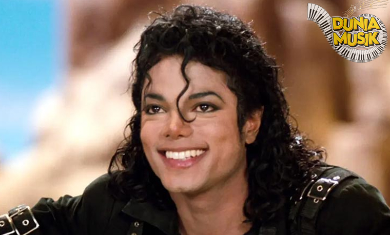 Michael Jackson Sosok Fenomenal di Balik Sepatu Moonwalk!