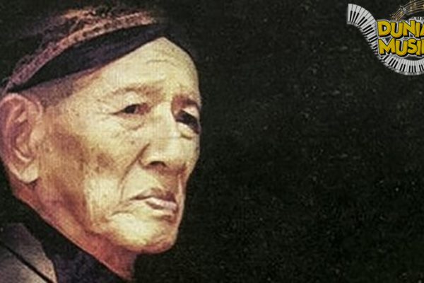 Penyanyi Gesang Martohartono 6 Jejak Musik yang Abadiv