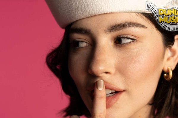 Gracie Abrams Suara Keren yang Bikin Kamu Nempel Terus!