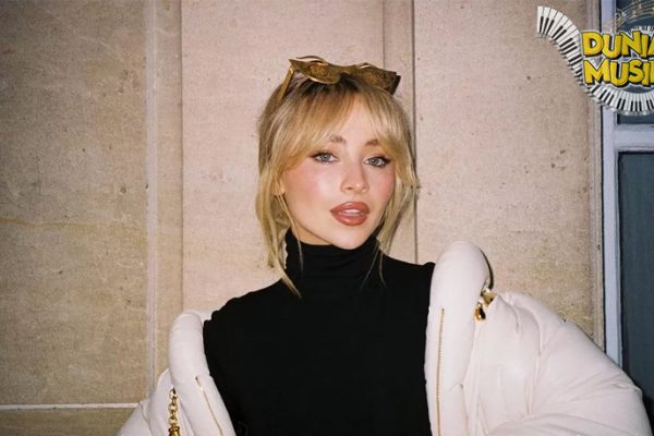 Sabrina Carpenter Penyanyi Muda yang Lagi Nyalain Radar Dunia!