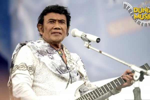 Penyanyi Legendaris Rhoma Irama dan 5 Lagu Ikoniknya!