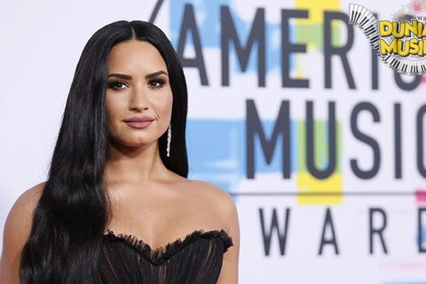 Demi Lovato Artis Baru Multitalenta yang Mendunia 2025
