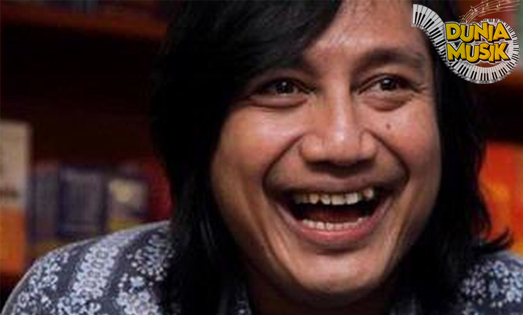 Katon Bagaskara 4 Lagu Nostalgia yang Bikin Bertahan