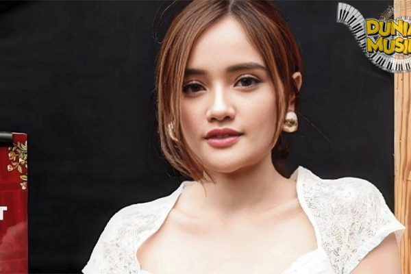 Fanny Soegi Indie Folk Pop Ekstra 6 Budaya di Lagu Fanny Soegi Indie Folk Pop Ekstra 6 Budaya di Lagu